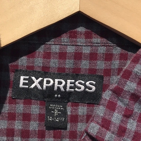Express Men's Plaid Red & Gray Button Down Shirt Size Small - Picture 6 of 9